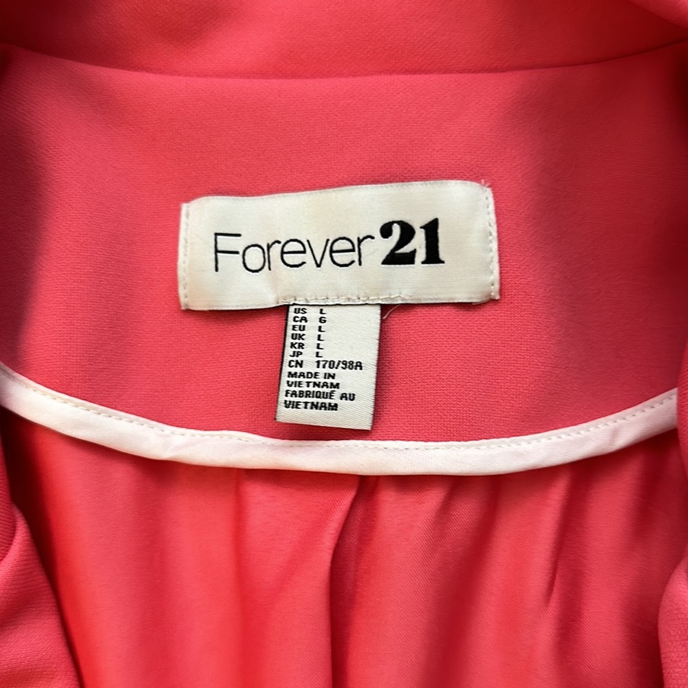 Forever 21 • pink blazer - Picture 3 of 6